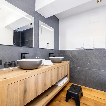 Austria Apartment *